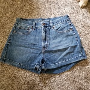 American eagle mom shorts